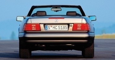 Oblique view of vehicle from rear right
