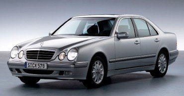 E-Class Model 210 sedan (1995 - 2002)